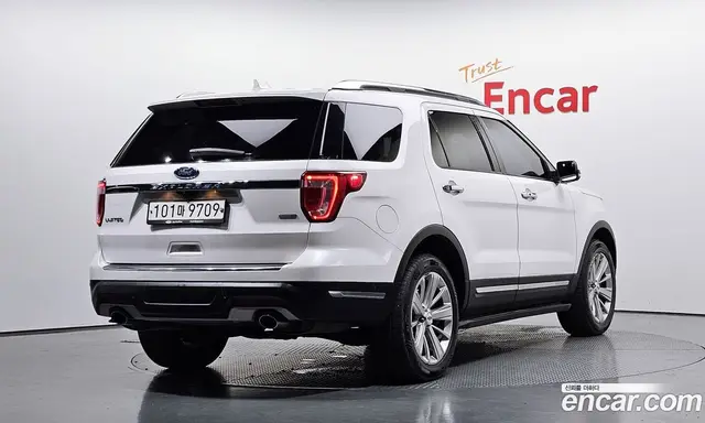Ford Explorer 2019 2.3 автомат (гидро), миниатюра 2 Ford Explorer 2019 2.3 автомат (гидро), миниатюра 2