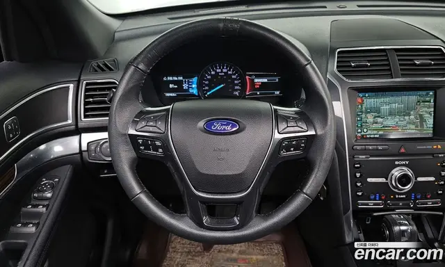 Ford Explorer 2019 2.3 автомат (гидро), миниатюра 12