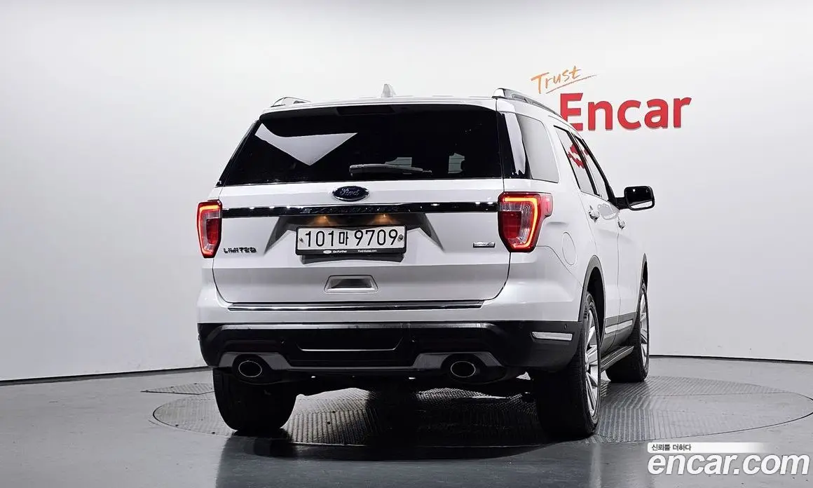 Ford Explorer 2019 2.3 автомат (гидро), фото 4 Ford Explorer 2019 2.3 автомат (гидро), фото 4