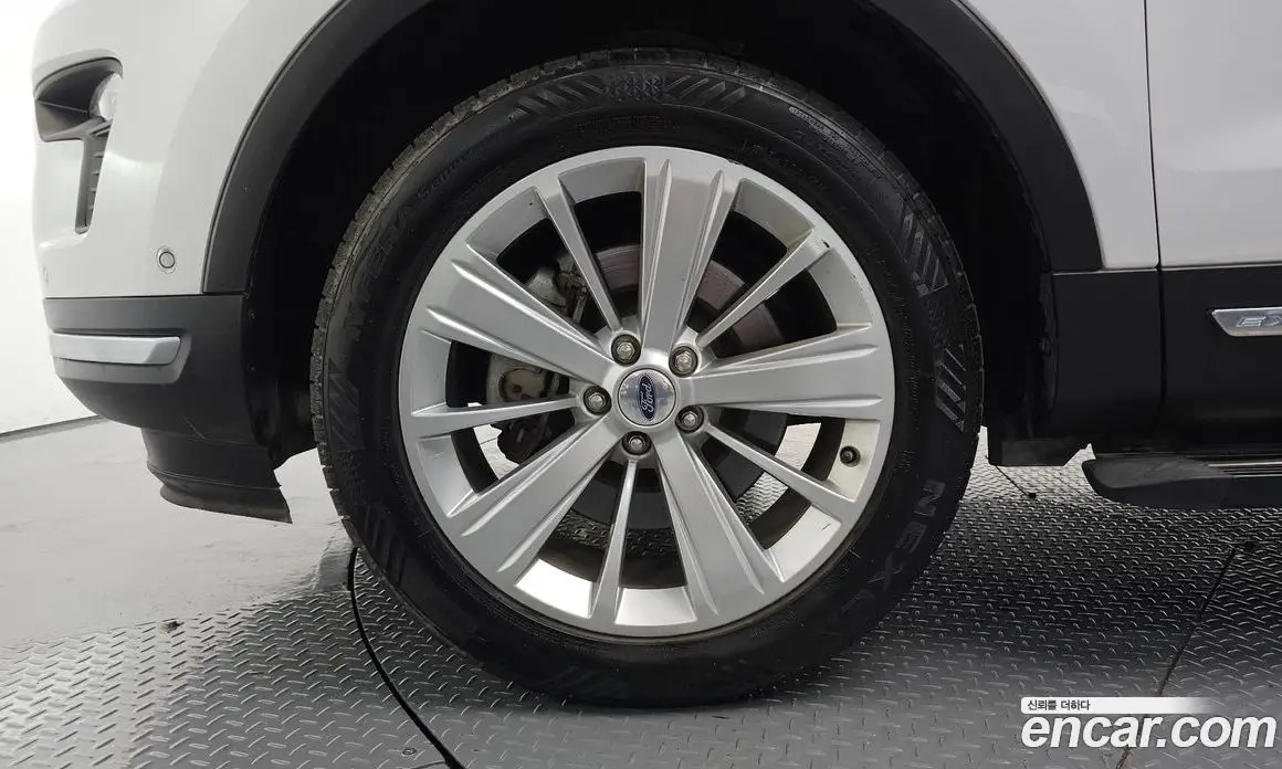 Ford Explorer 2019 2.3 автомат (гидро), фото 5 Ford Explorer 2019 2.3 автомат (гидро), фото 5