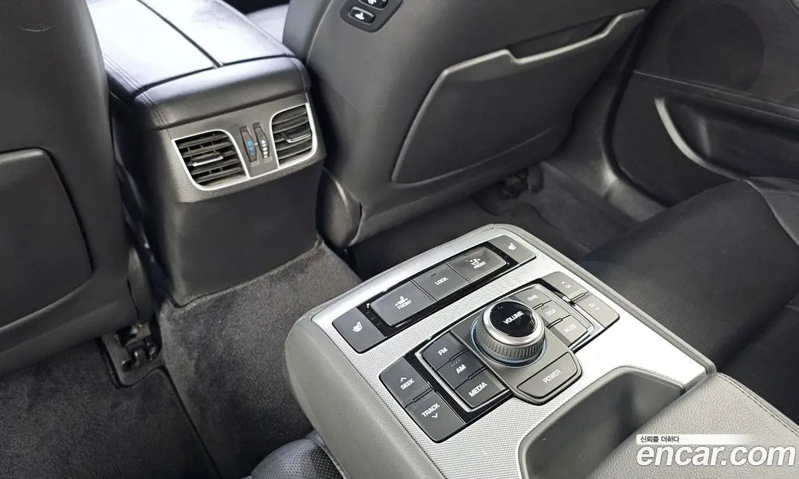 Genesis G80 2016 3.3 автомат (гидро), фото 18