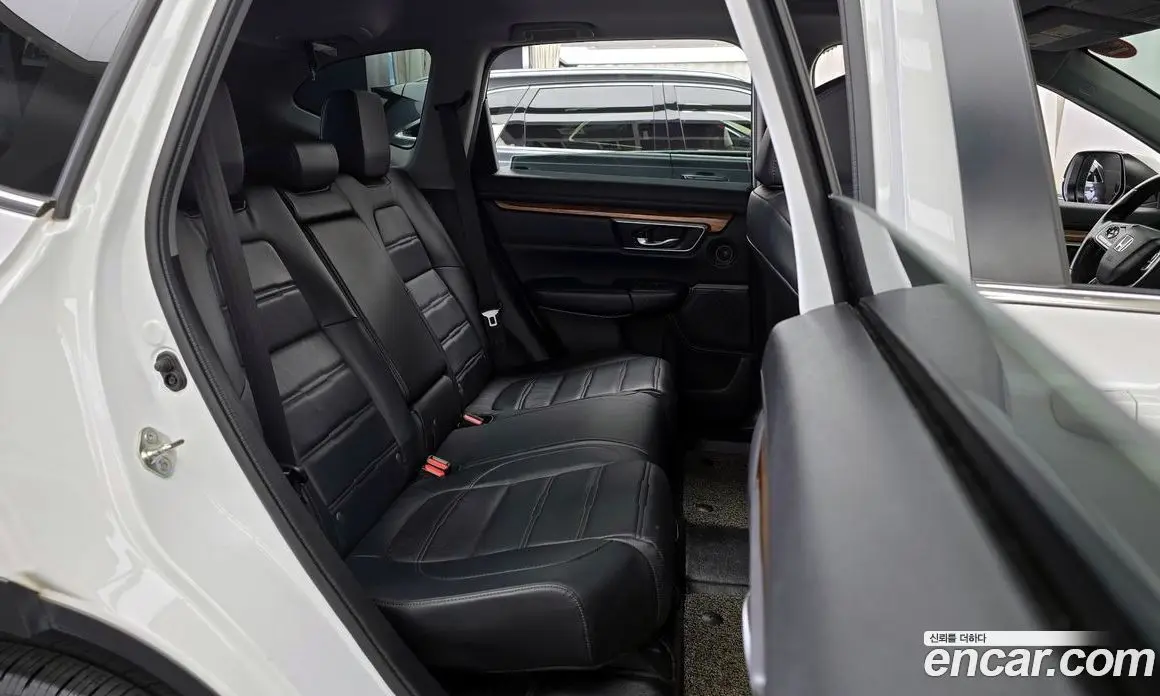 Honda CR-V 2019 1.5 автомат (гидро), фото 11 Honda CR-V 2019 1.5 автомат (гидро), фото 11