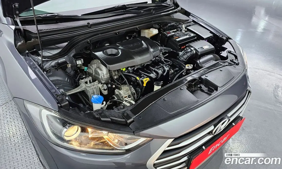 Hyundai Avante 2018 1.6 автомат (гидро), фото 6 Hyundai Avante 2018 1.6 автомат (гидро), фото 6