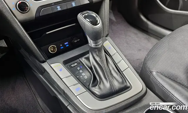 Hyundai Avante 2018 1.6 автомат (гидро), миниатюра 9 Hyundai Avante 2018 1.6 автомат (гидро), миниатюра 9