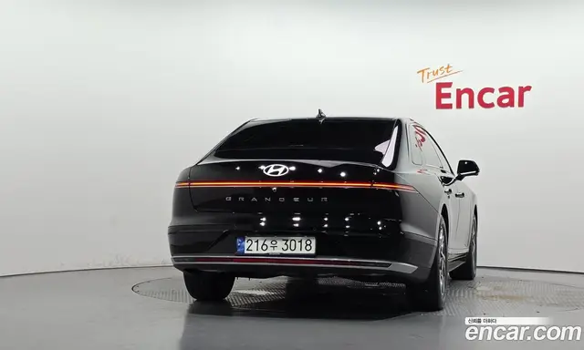 Hyundai Grandeur 2023 1.6 автомат (гидро), миниатюра 4