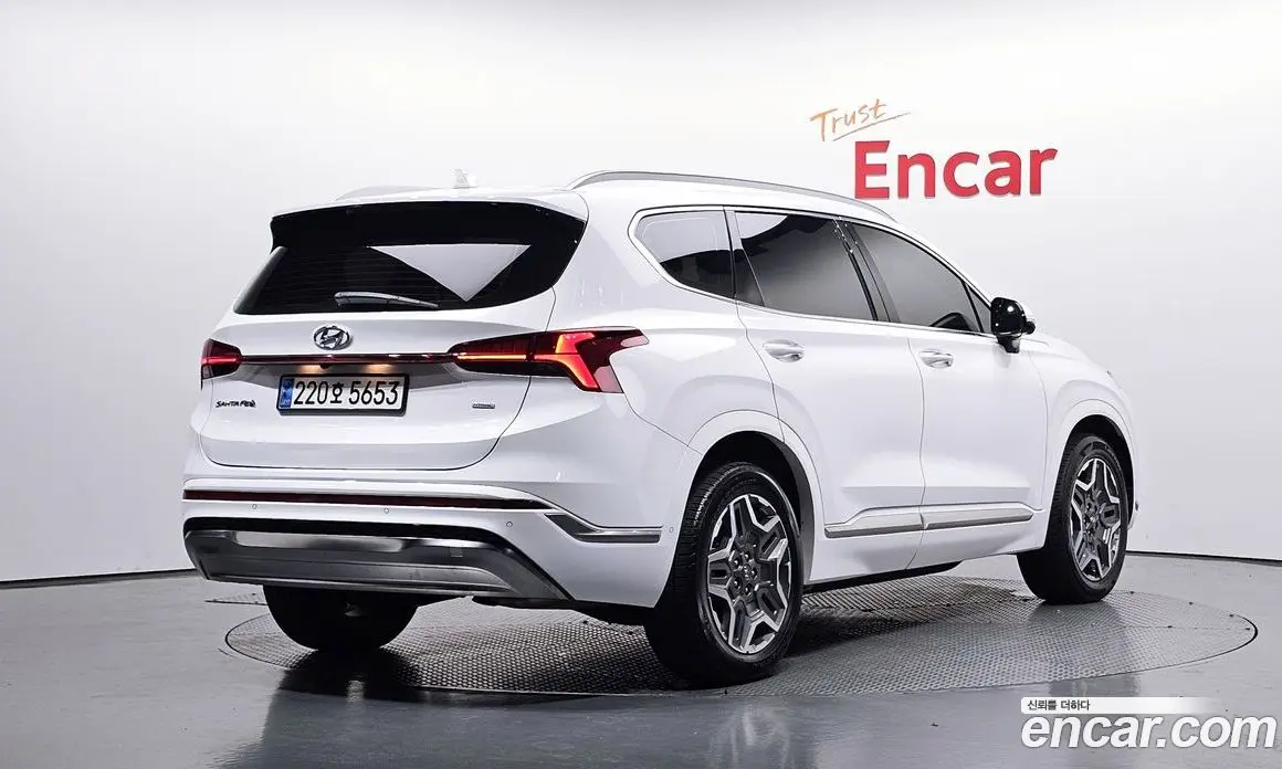 Hyundai Santa Fe 2023 1.6 автомат (гидро), фото 2 Hyundai Santa Fe 2023 1.6 автомат (гидро), фото 2