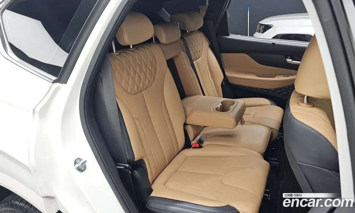 Hyundai Santa Fe 2023 1.6 автомат (гидро), фото 12 Hyundai Santa Fe 2023 1.6 автомат (гидро), фото 12