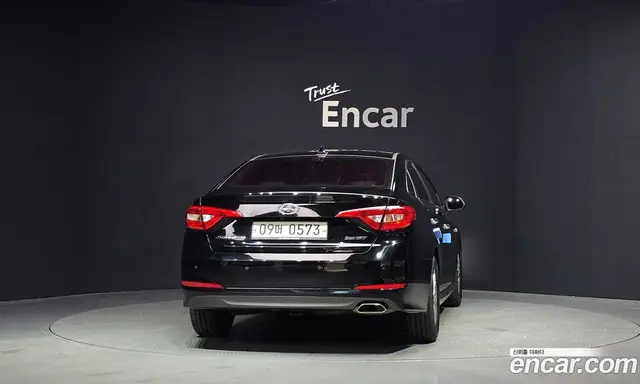 Hyundai Sonata 2016 1.6 автомат (гидро), миниатюра 4