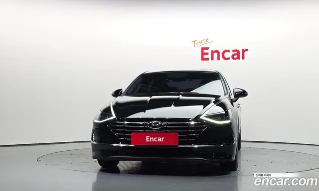Hyundai Sonata 2021 2.0 автомат (гидро), миниатюра 3 Hyundai Sonata 2021 2.0 автомат (гидро), миниатюра 3