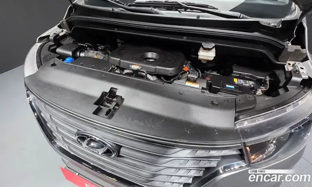 Hyundai Starex 2019 2.5 автомат (гидро), миниатюра 6