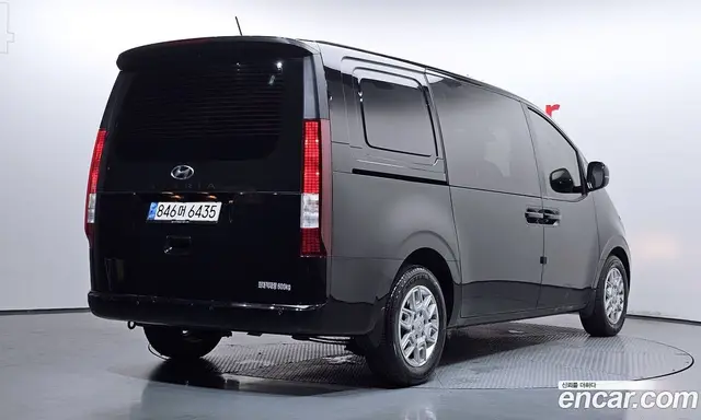 Hyundai Staria 2022 2.2 автомат (гидро), миниатюра 2