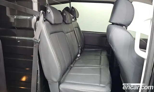 Hyundai Staria 2022 2.2 автомат (гидро), миниатюра 11