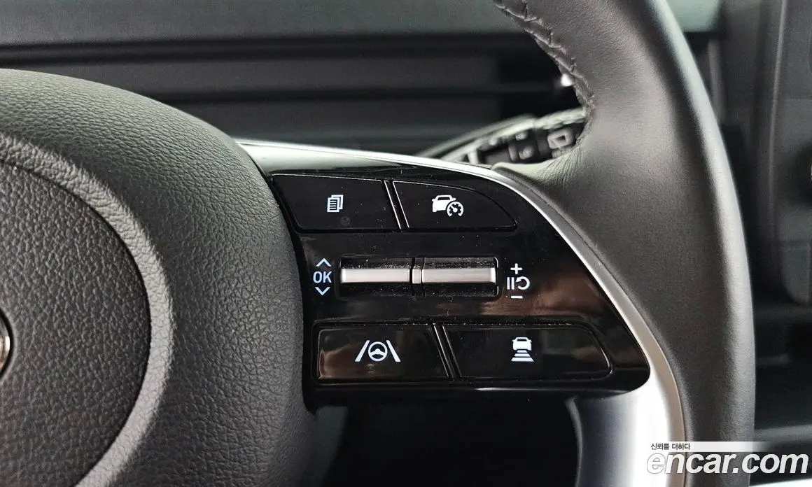 Hyundai Staria 2022 2.2 автомат (гидро), фото 14