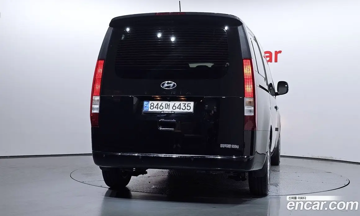 Hyundai Staria 2022 2.2 автомат (гидро), фото 4