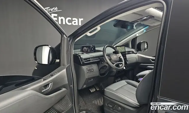Hyundai Staria 2024 2.2 автомат (гидро), миниатюра 10