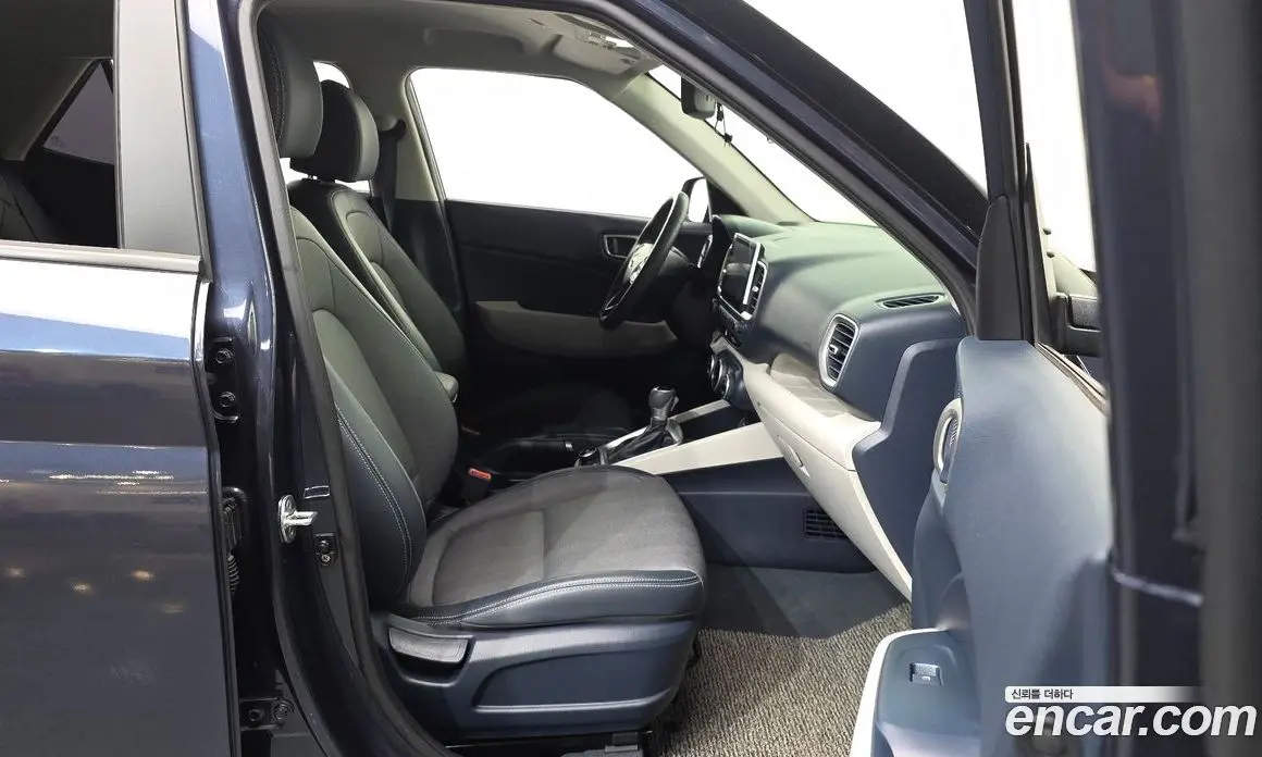 Hyundai Venue 2020 1.6 автомат (гидро), фото 11