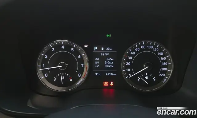 Hyundai Venue 2020 1.6 автомат (гидро), миниатюра 8