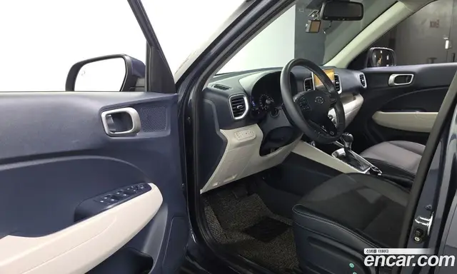 Hyundai Venue 2020 1.6 автомат (гидро), миниатюра 10