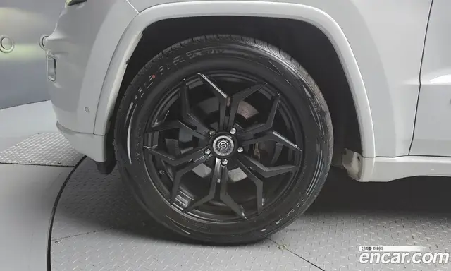 Jeep Cherokee 2017 3.0 автомат (гидро), миниатюра 5