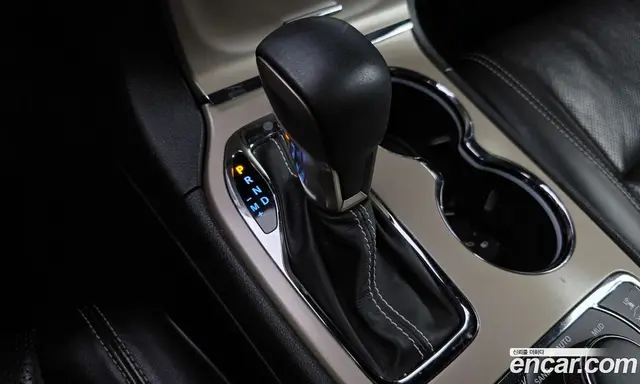 Jeep Cherokee 2017 3.0 автомат (гидро), миниатюра 9