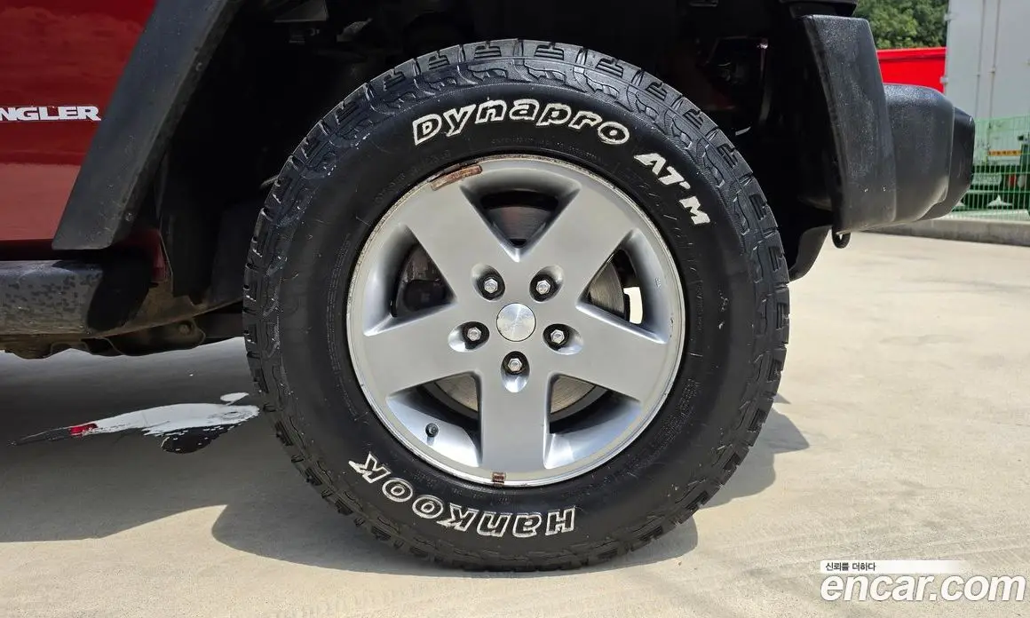 Jeep Wrangler 2010 2.8 автомат (гидро), фото 5 Jeep Wrangler 2010 2.8 автомат (гидро), фото 5