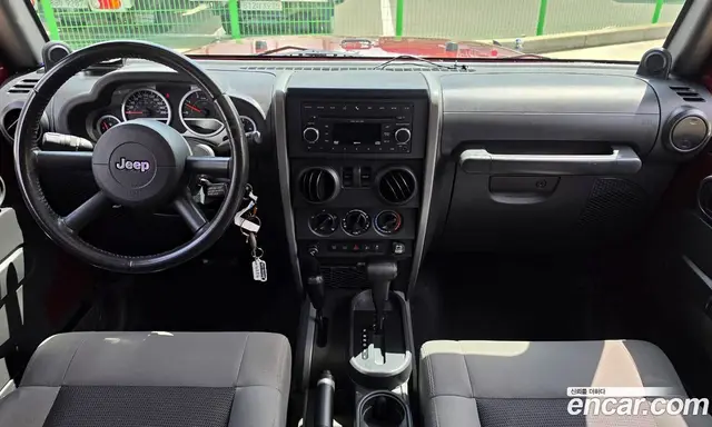 Jeep Wrangler 2010 2.8 автомат (гидро), миниатюра 7 Jeep Wrangler 2010 2.8 автомат (гидро), миниатюра 7