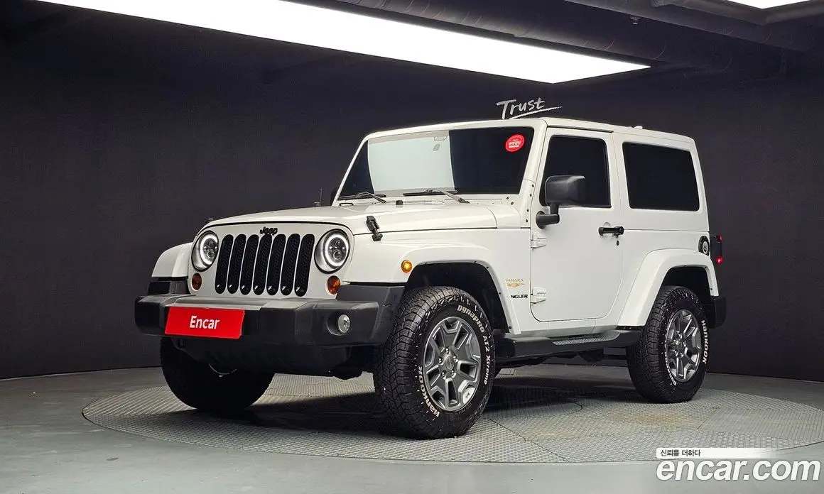 Jeep Wrangler 2012 2.8 автомат (гидро), фото 1 Jeep Wrangler 2012 2.8 автомат (гидро), фото 1