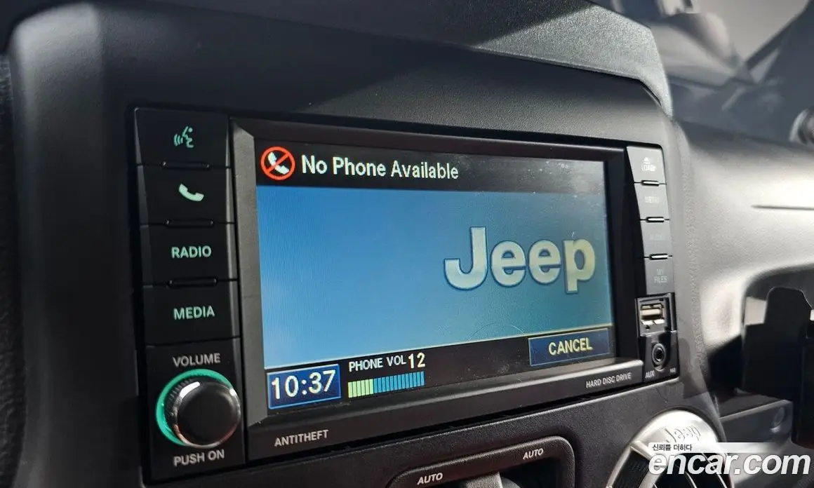 Jeep Wrangler 2012 2.8 автомат (гидро), фото 16 Jeep Wrangler 2012 2.8 автомат (гидро), фото 16