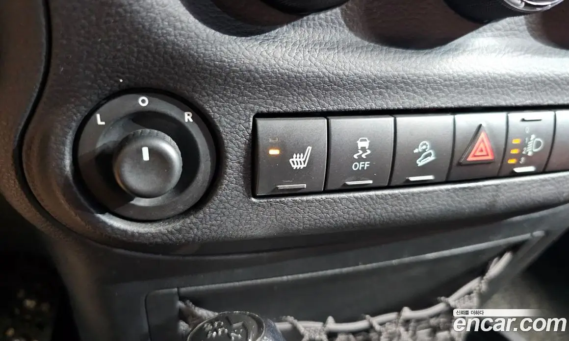 Jeep Wrangler 2012 2.8 автомат (гидро), фото 19 Jeep Wrangler 2012 2.8 автомат (гидро), фото 19