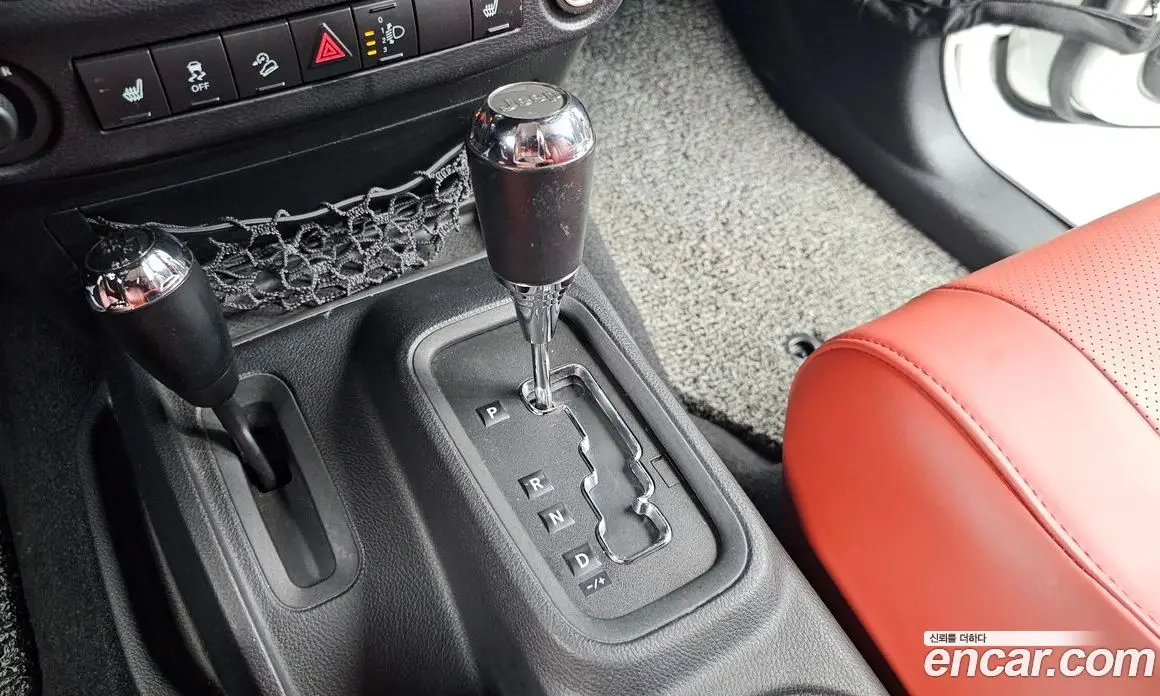 Jeep Wrangler 2012 2.8 автомат (гидро), фото 9 Jeep Wrangler 2012 2.8 автомат (гидро), фото 9