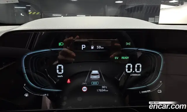 Kia Niro 2022 1.6 автомат (гидро), миниатюра 8