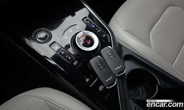 Kia Niro 2022 1.6 автомат (гидро), миниатюра 9