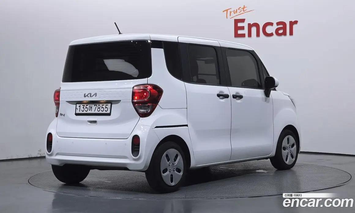 Kia Ray 2022 1.0 автомат (гидро), фото 2 Kia Ray 2022 1.0 автомат (гидро), фото 2
