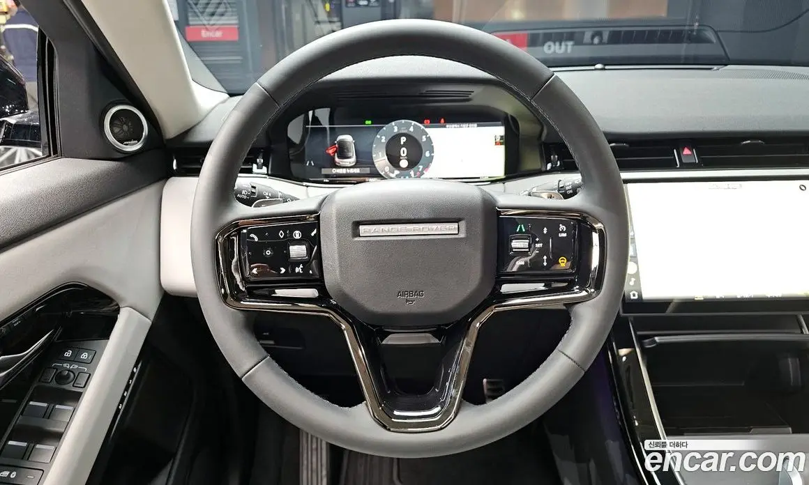 Land Rover Range Rover Evoque 2025 2.0 автомат (гидро), фото 13