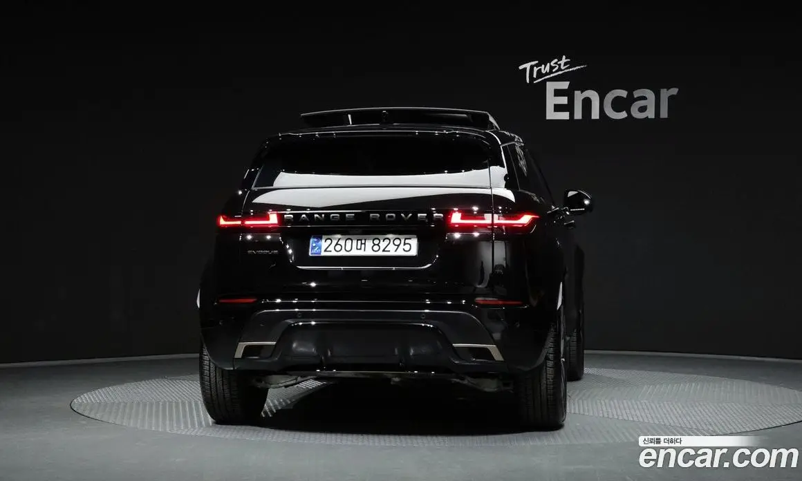 Land Rover Range Rover Evoque 2025 2.0 автомат (гидро), фото 4