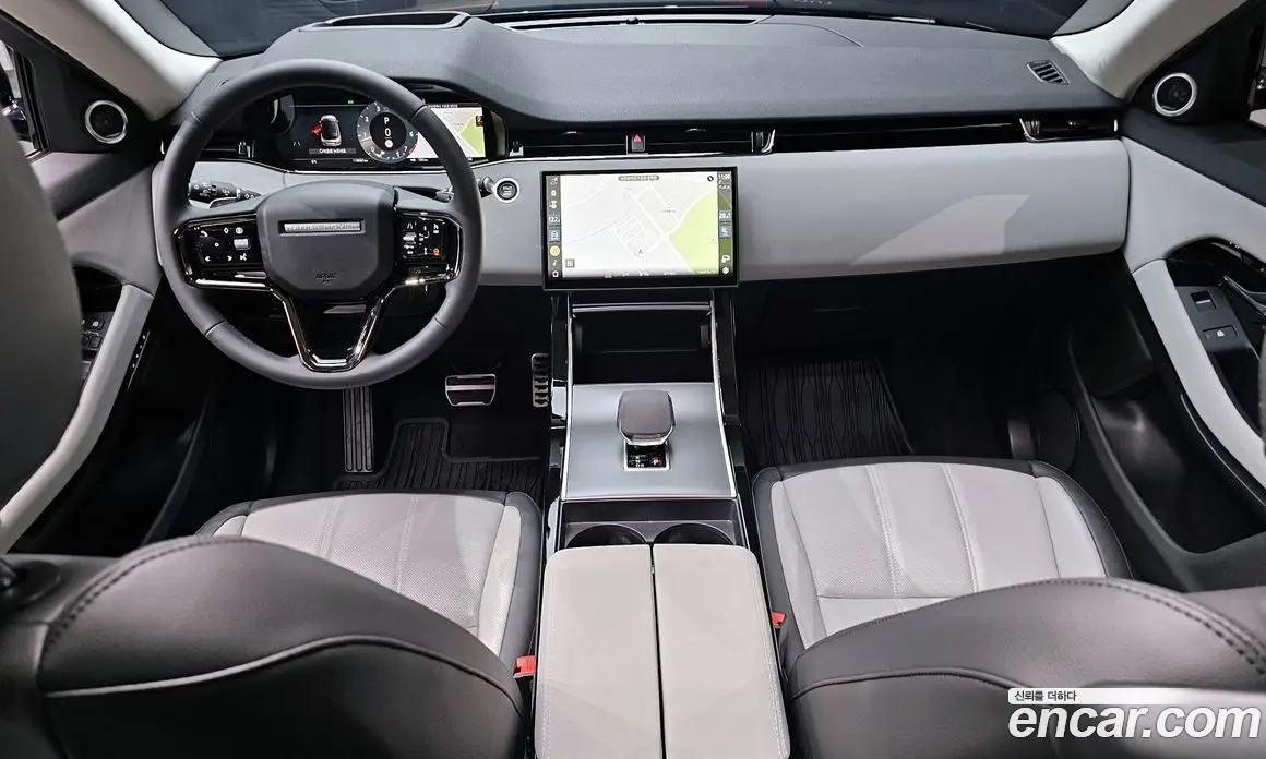 Land Rover Range Rover Evoque 2025 2.0 автомат (гидро), фото 7