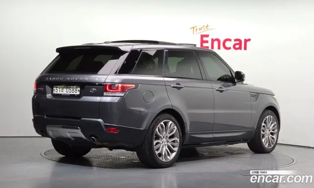 Land Rover Range Rover Sport 2015 3.0 автомат (гидро), миниатюра 2 Land Rover Range Rover Sport 2015 3.0 автомат (гидро), миниатюра 2
