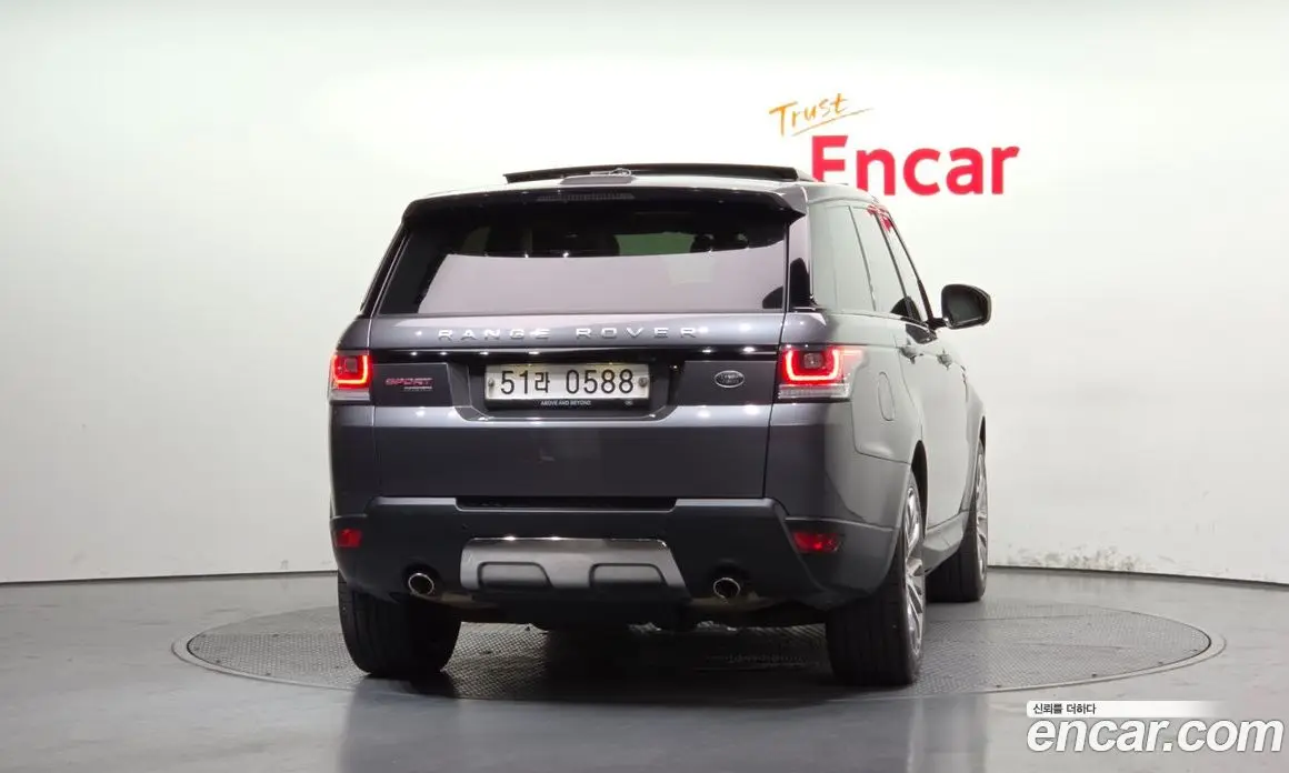 Land Rover Range Rover Sport 2015 3.0 автомат (гидро), фото 4 Land Rover Range Rover Sport 2015 3.0 автомат (гидро), фото 4