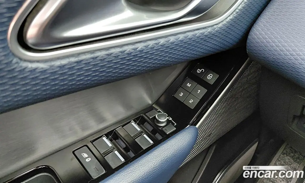 Land Rover Range Rover Velar 2019 3.0 автомат (гидро), фото 13 Land Rover Range Rover Velar 2019 3.0 автомат (гидро), фото 13