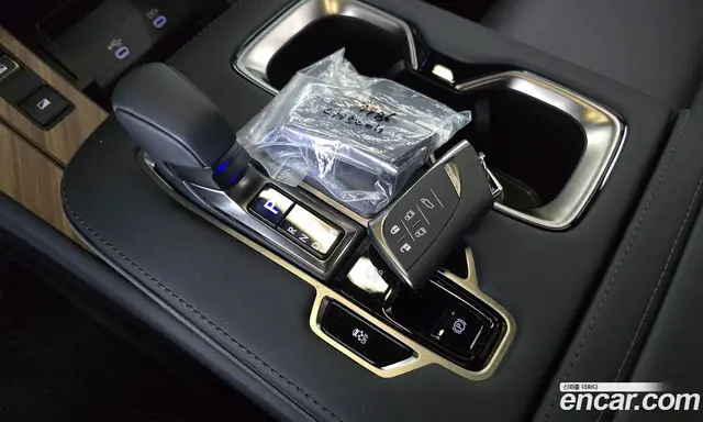 Lexus LM 2026 2.4 автомат (гидро), миниатюра 9