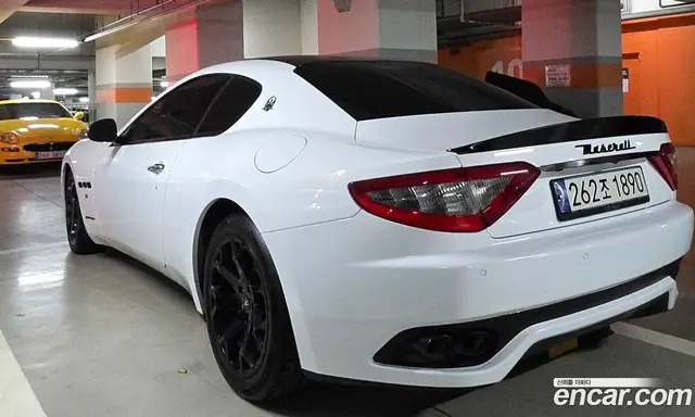 Maserati GranTurismo 2008 4.2 автомат (гидро), миниатюра 8