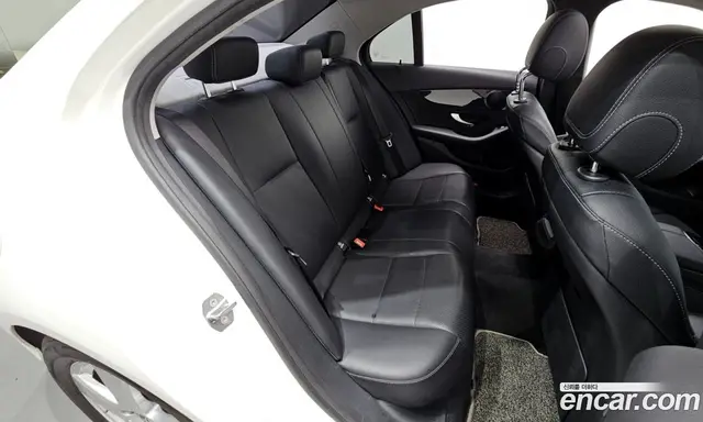 Mercedes-Benz C-Class 2017 2.0 автомат (гидро), миниатюра 12
