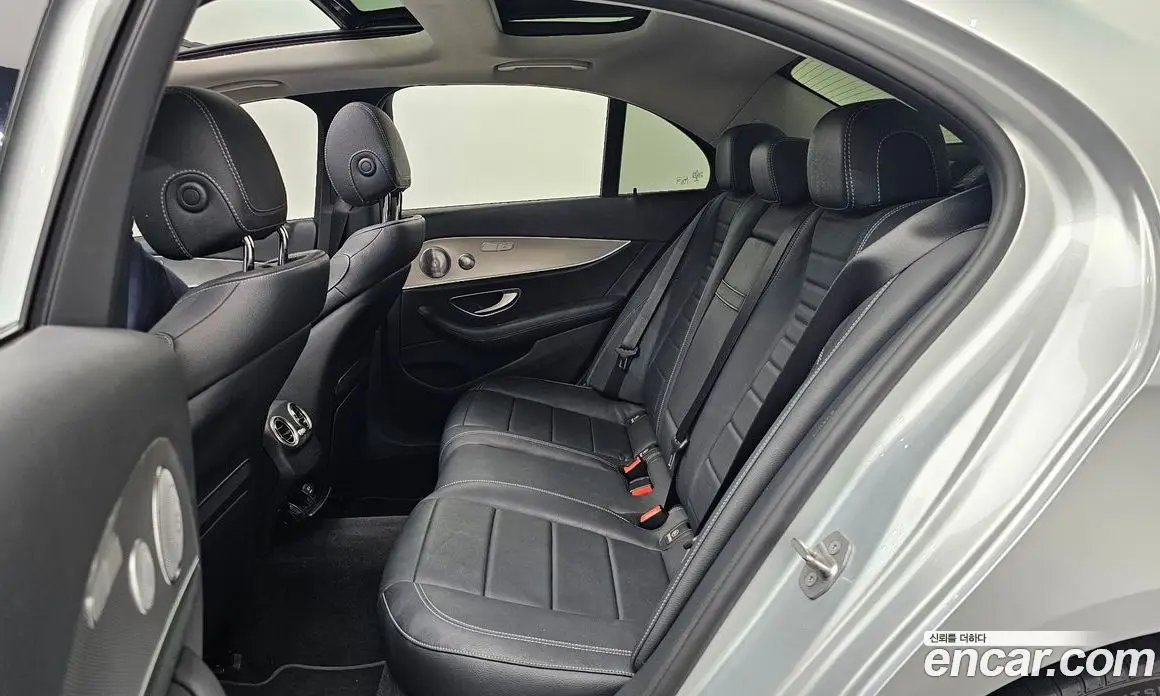 Mercedes-Benz E-Class 2016 2.0 автомат (гидро), фото 12 Mercedes-Benz E-Class 2016 2.0 автомат (гидро), фото 12