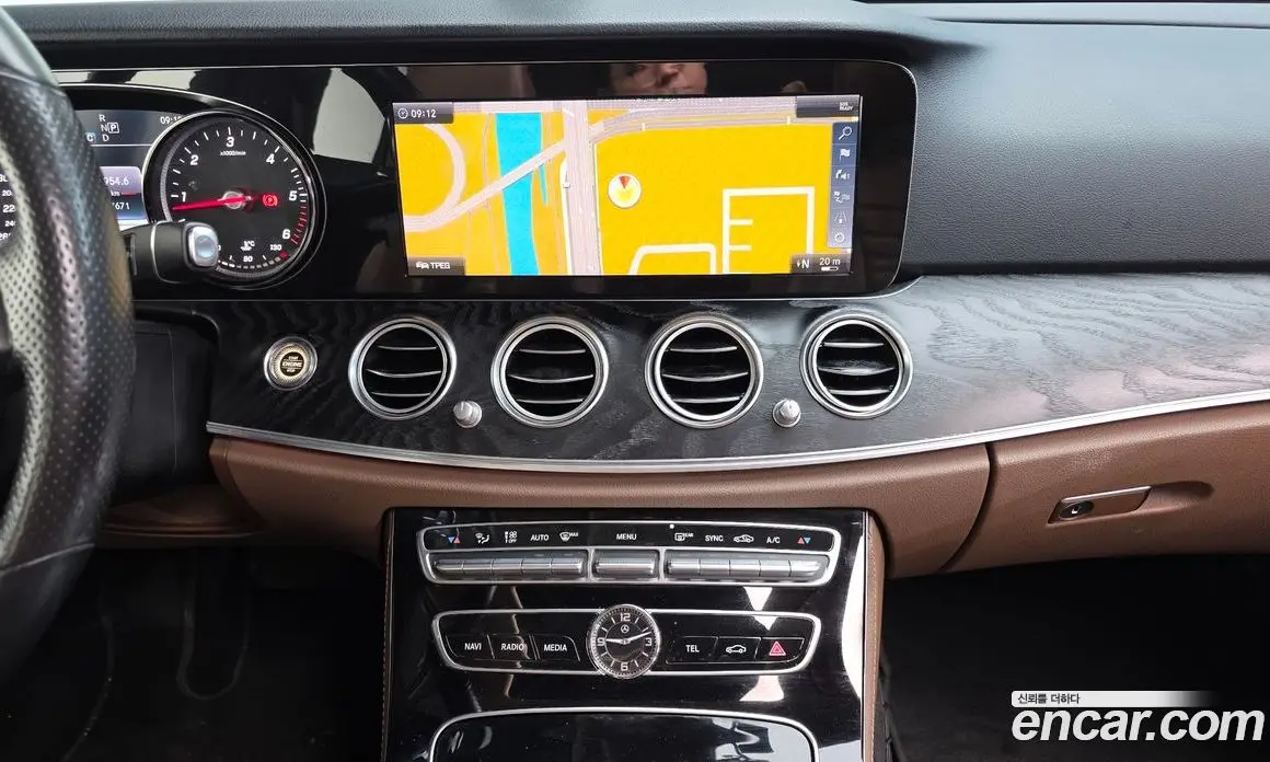 Mercedes-Benz E-Class 2017 1.9 автомат (гидро), фото 14
