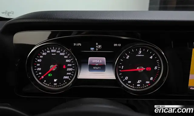 Mercedes-Benz E-Class 2017 1.9 автомат (гидро), миниатюра 8