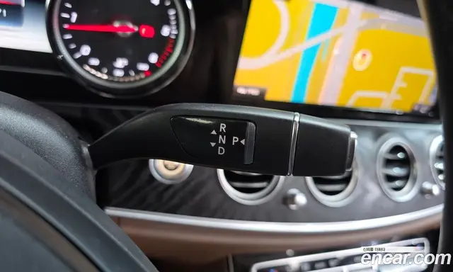 Mercedes-Benz E-Class 2017 1.9 автомат (гидро), миниатюра 9