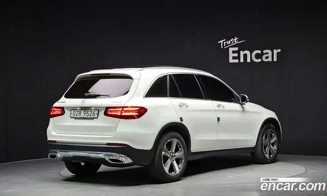 Mercedes-Benz GLC-Class 2018 2.1 автомат (гидро), миниатюра 2 Mercedes-Benz GLC-Class 2018 2.1 автомат (гидро), миниатюра 2