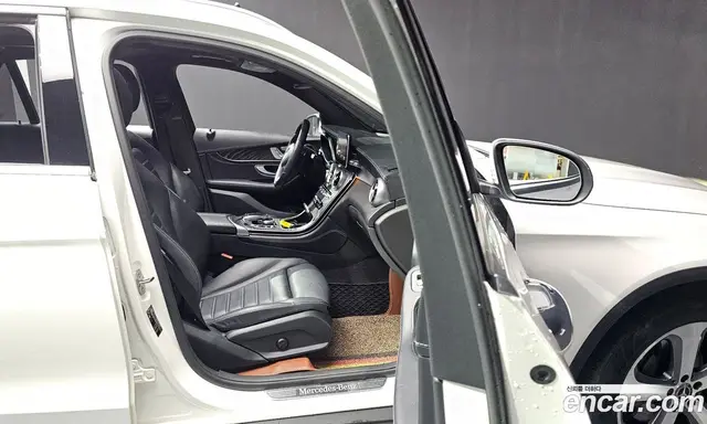 Mercedes-Benz GLC-Class 2018 2.1 автомат (гидро), миниатюра 11 Mercedes-Benz GLC-Class 2018 2.1 автомат (гидро), миниатюра 11