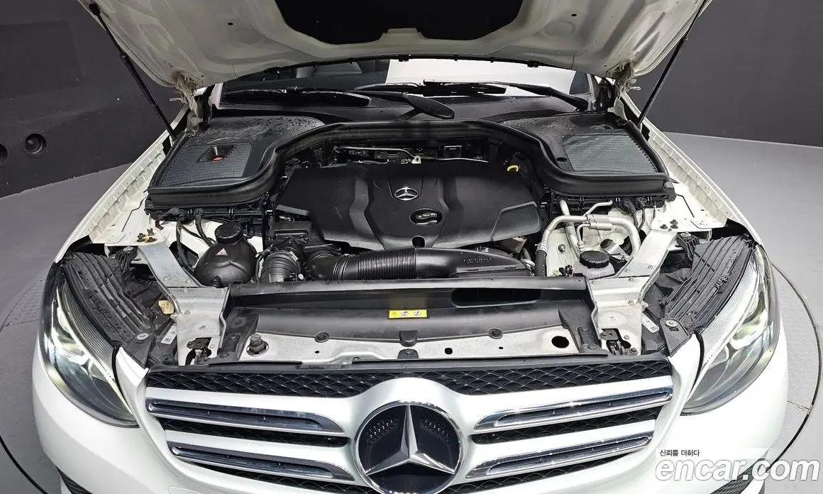Mercedes-Benz GLC-Class 2018 2.1 автомат (гидро), фото 6 Mercedes-Benz GLC-Class 2018 2.1 автомат (гидро), фото 6