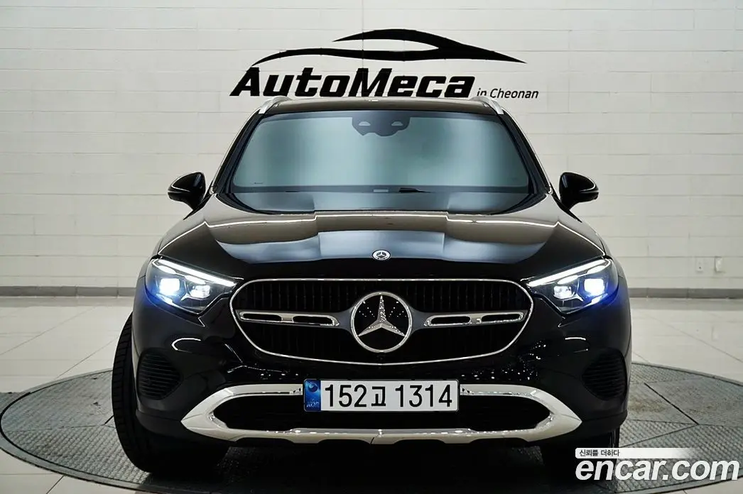 Mercedes-Benz GLC-Class 2025 2.0 автомат (гидро), фото 1 Mercedes-Benz GLC-Class 2025 2.0 автомат (гидро), фото 1